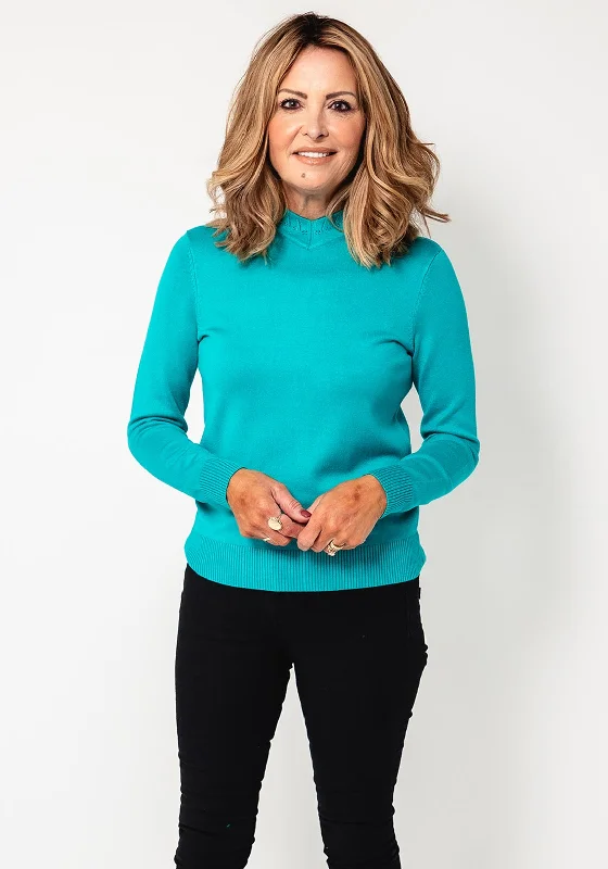 Castle of Ireland Rhinestone V Neck Sweater, Green High Neck Crew Neck V-Neck