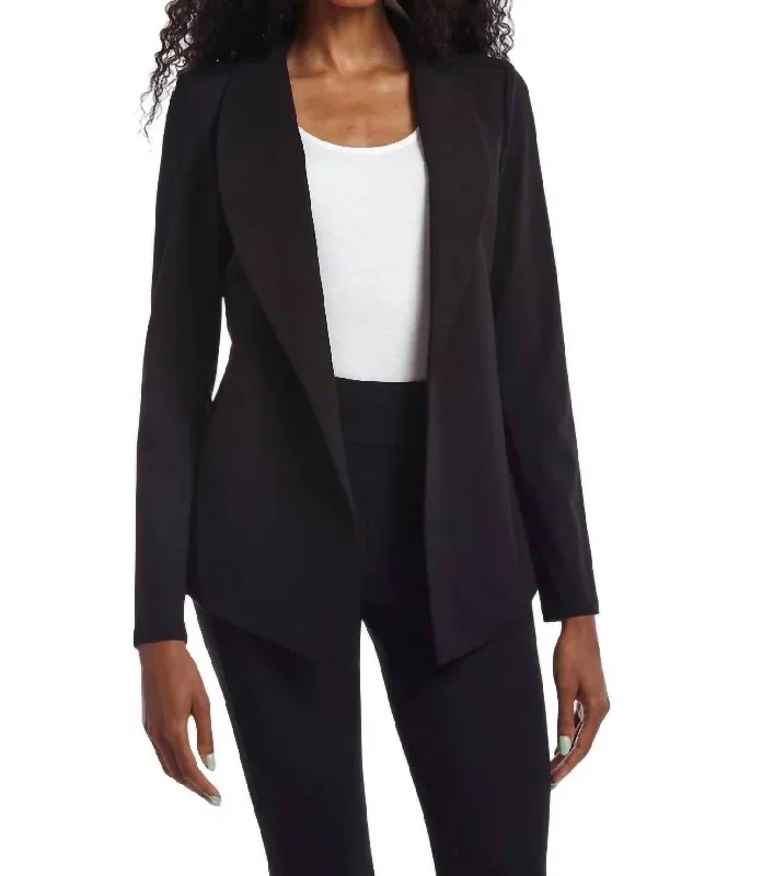 Hartley Slim Fit Blazer In Black Women's Short Blazer